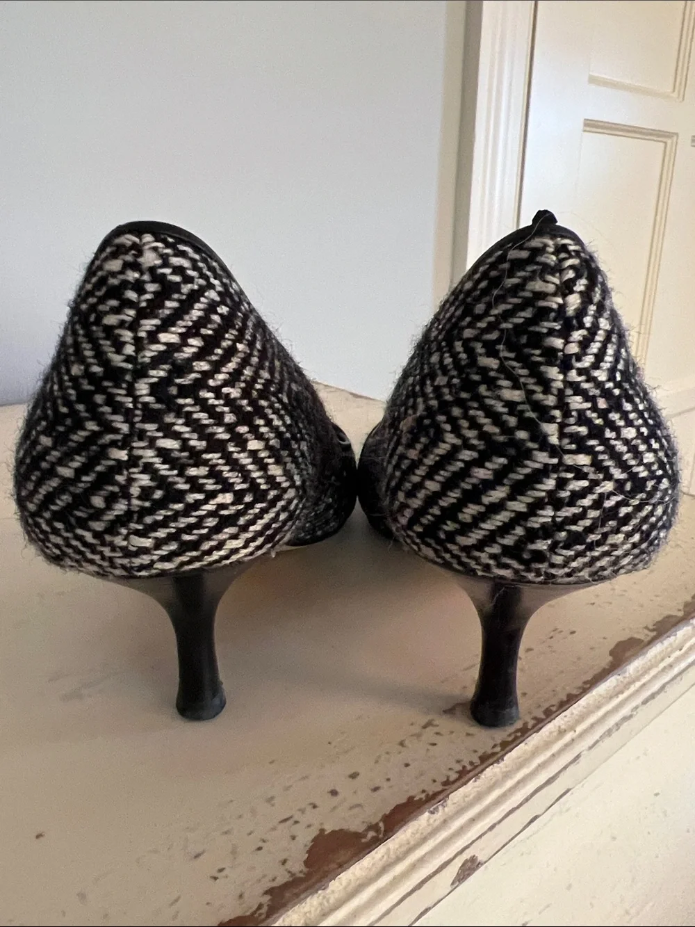 Kitten Heel in Black & White Tweed